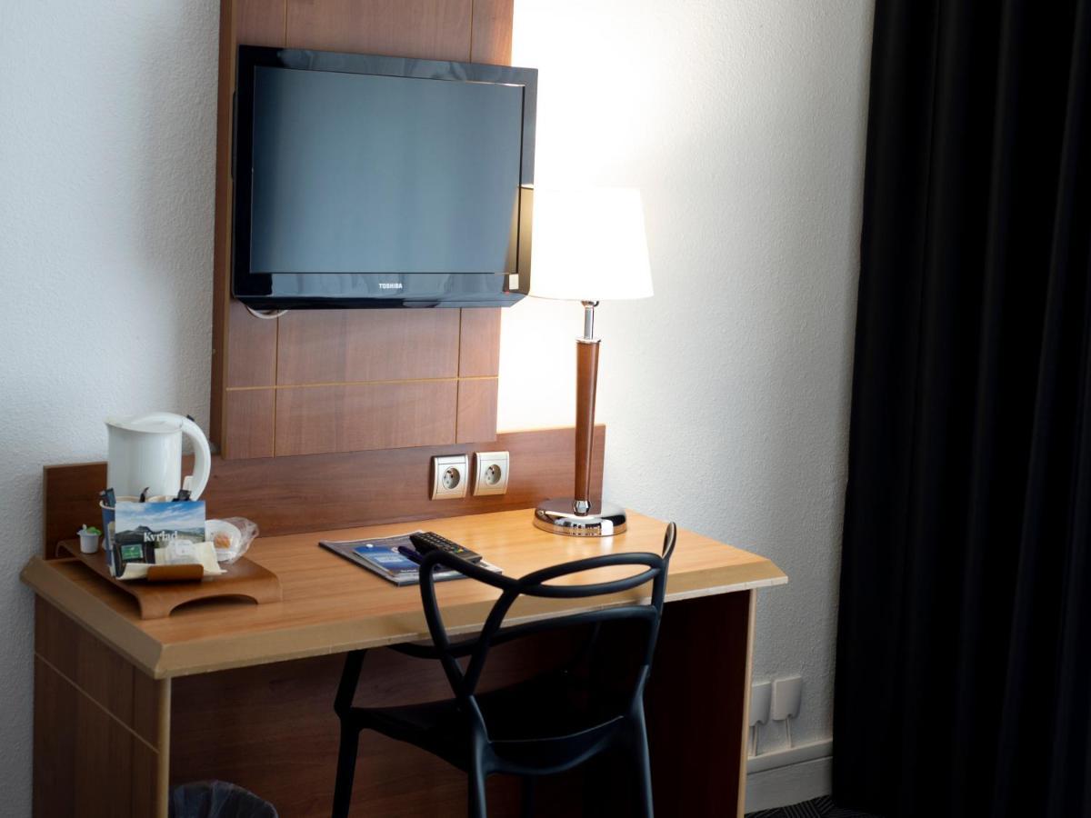 Kyriad Hotel Clermont Ferrand Centre Luaran gambar
