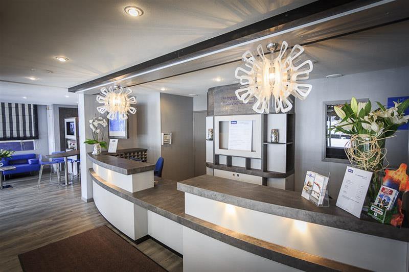 Kyriad Hotel Clermont Ferrand Centre Luaran gambar