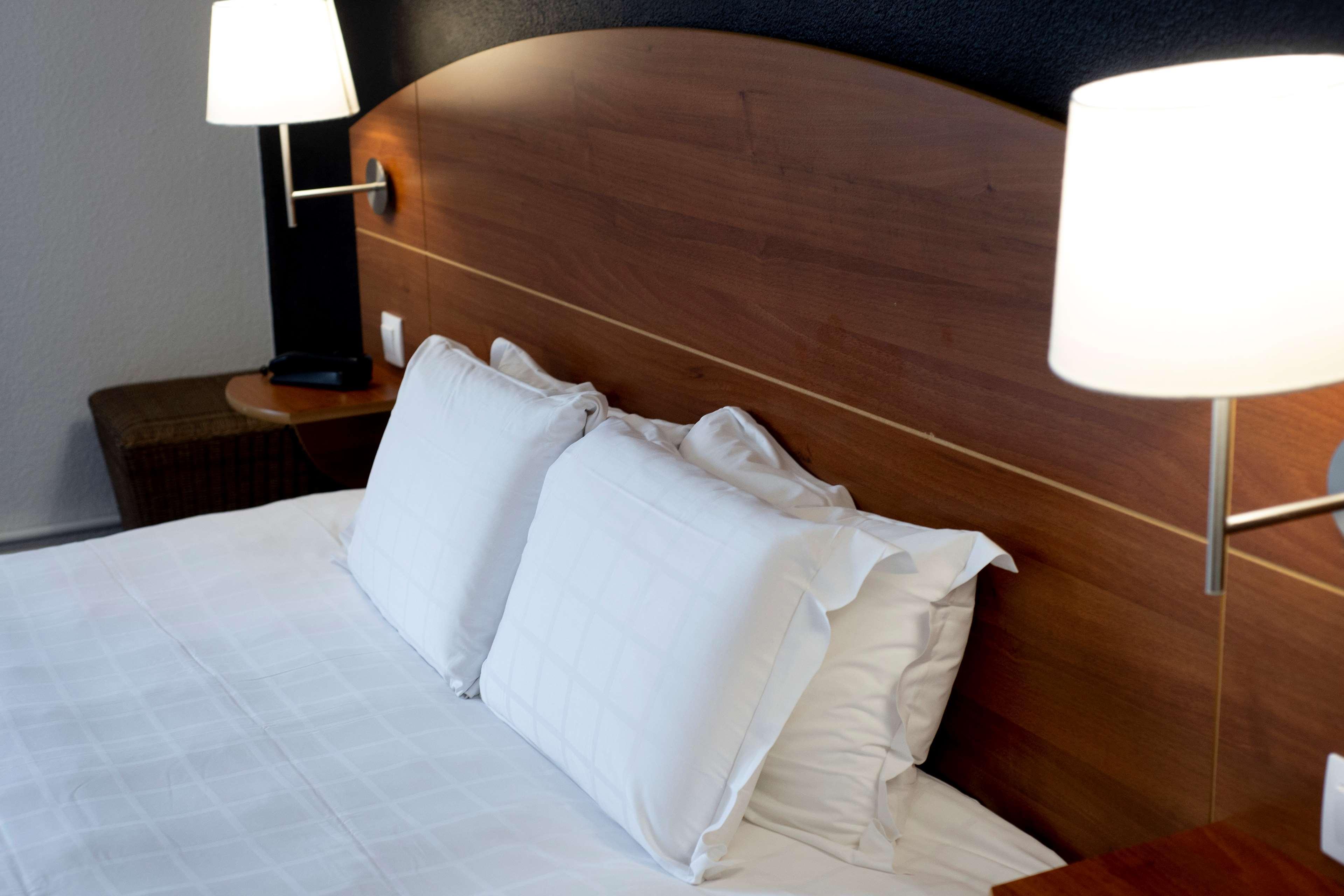 Kyriad Hotel Clermont Ferrand Centre Luaran gambar